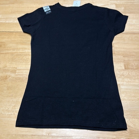 NWT asking Alexandria t-shirt women’s small heavy Metalcore band music rock - Picture 6 of 6